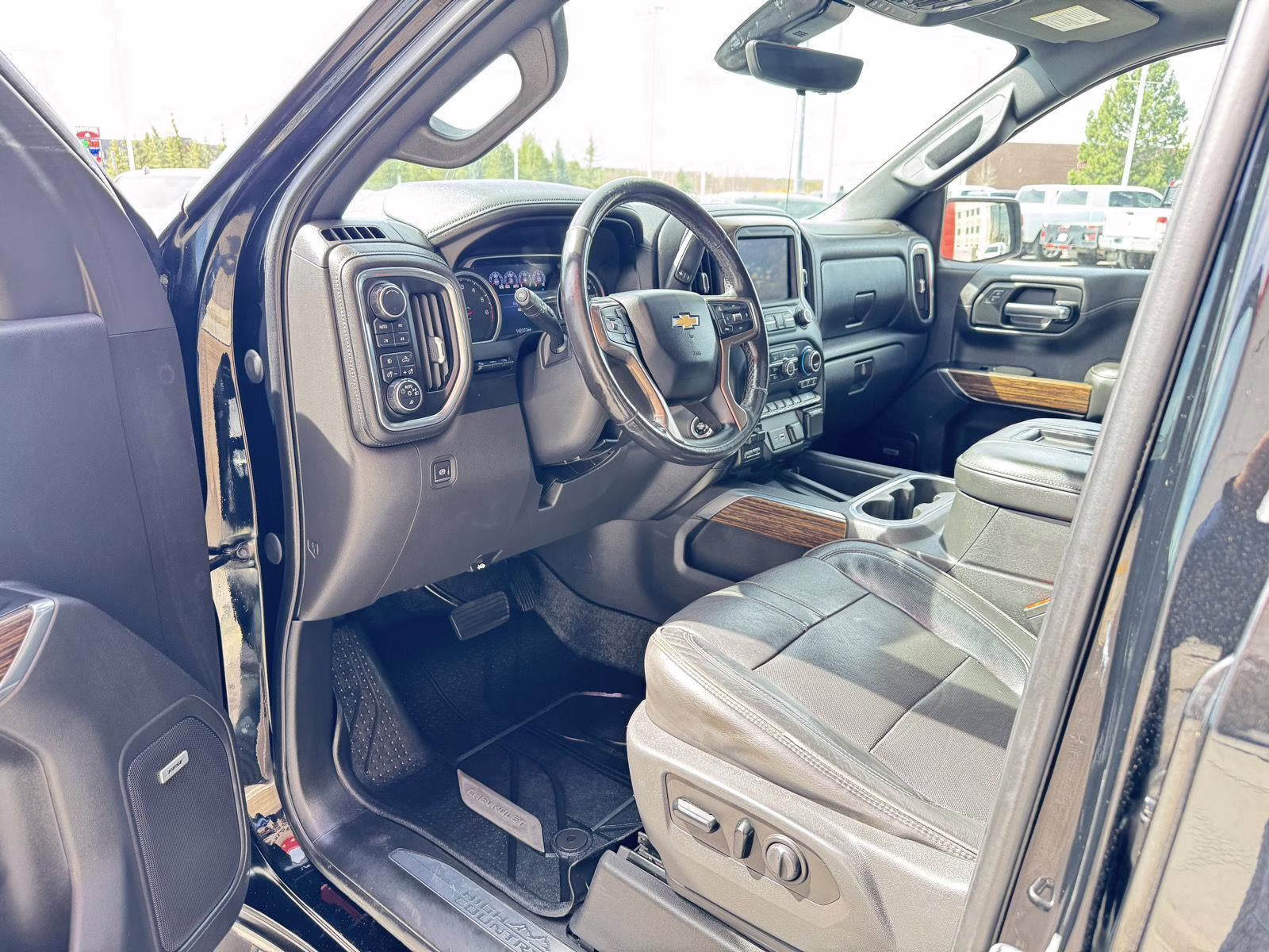 2019 Black Chevrolet Silverado 1500 High Country 4X4 Truck