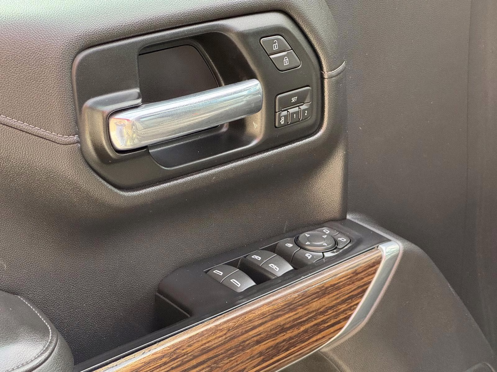 2019 Black Chevrolet Silverado 1500 High Country 4X4 Truck