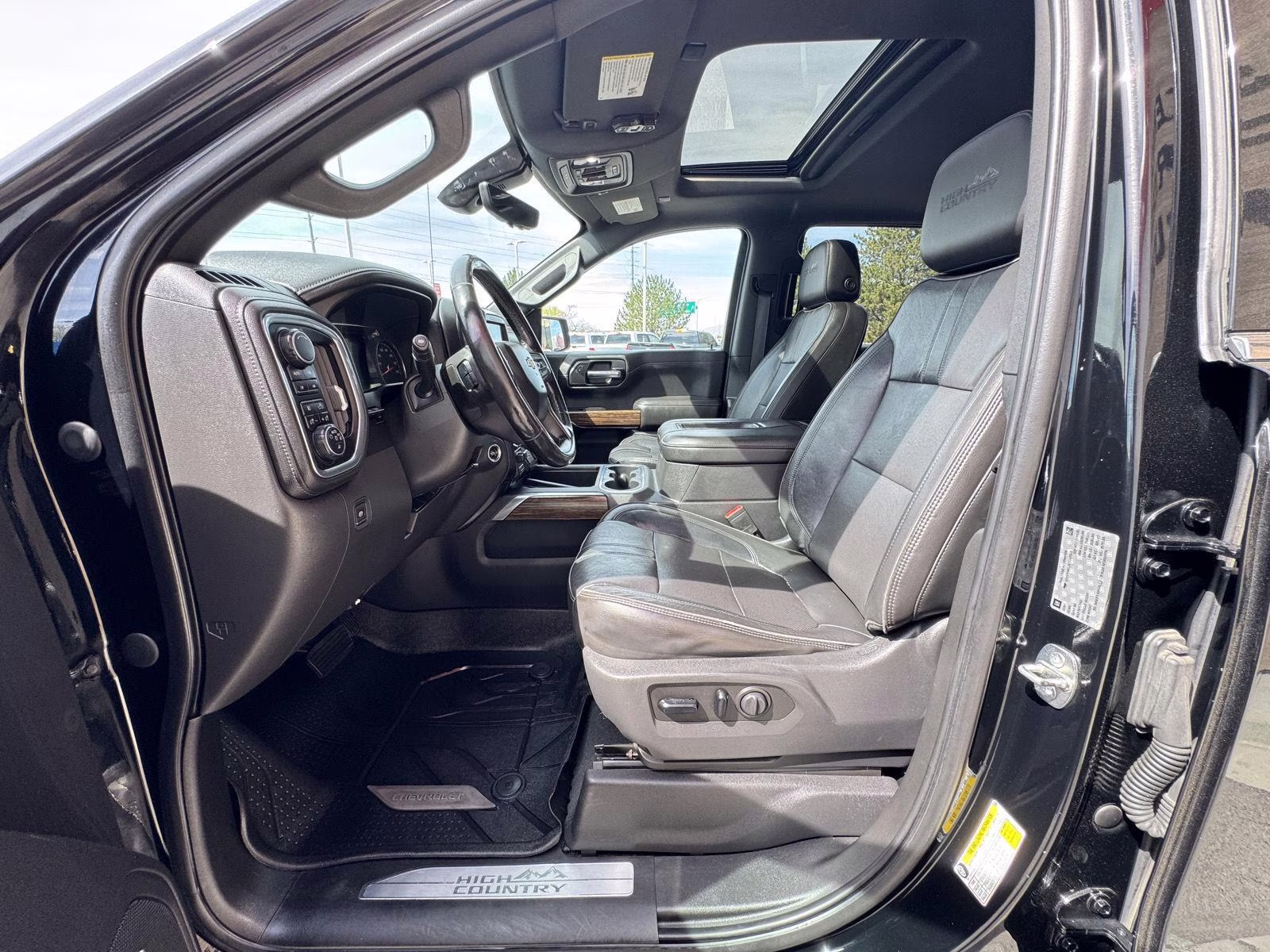 2019 Black Chevrolet Silverado 1500 High Country 4X4 Truck