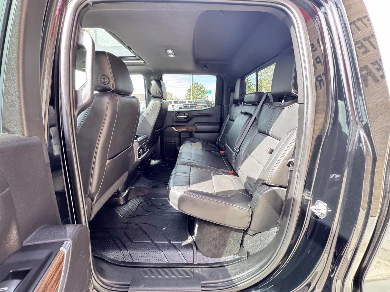 2019 Black Chevrolet Silverado 1500 High Country 4X4 Truck