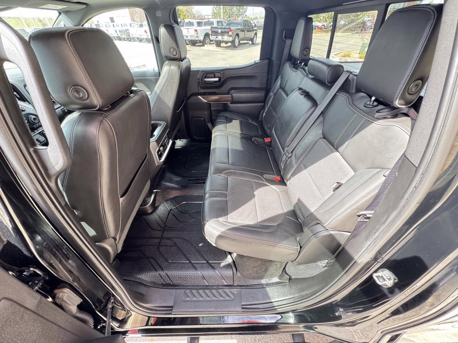 2019 Black Chevrolet Silverado 1500 High Country 4X4 Truck