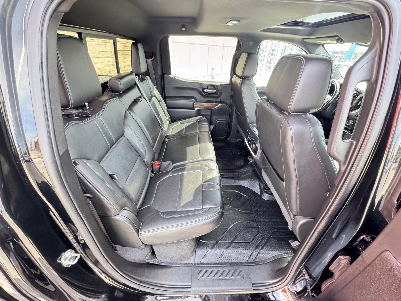 2019 Black Chevrolet Silverado 1500 High Country 4X4 Truck