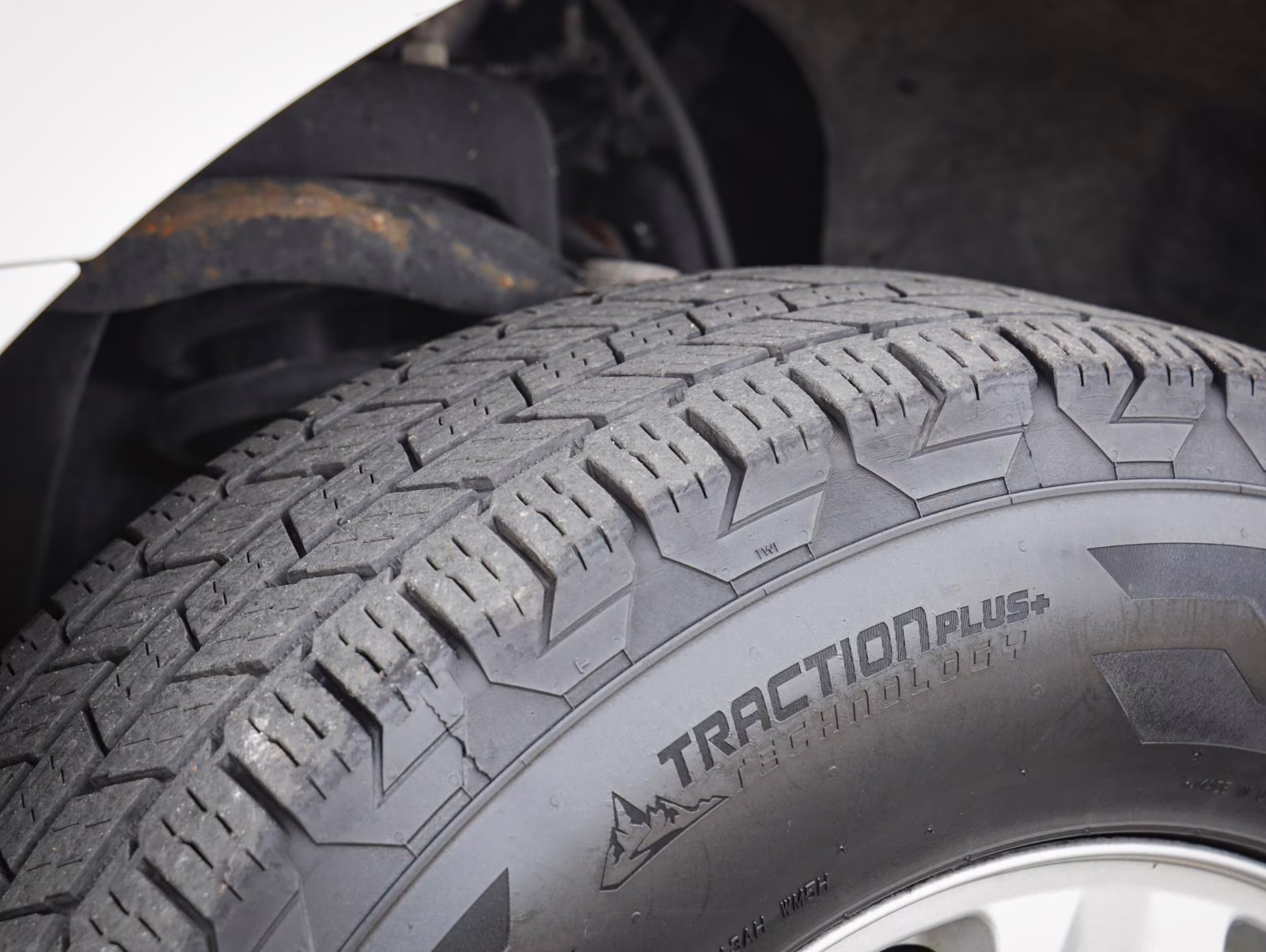 2019 Oxford White Ford F-150 XLT 4X4 Truck