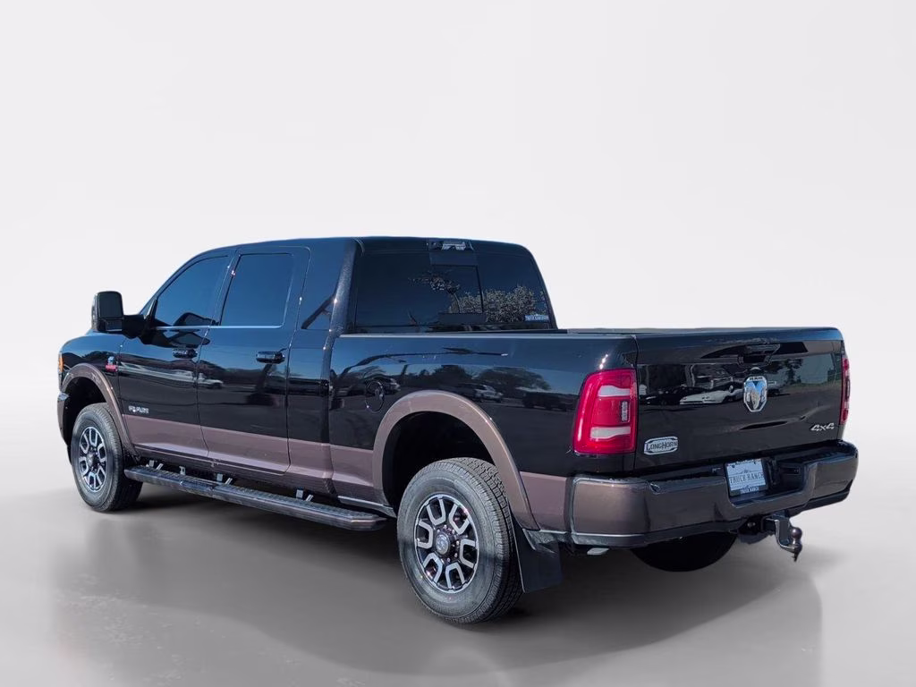2024 Diamond Black Crystal Pearlcoat Ram 3500 Limited Longhorn 4X4 Truck