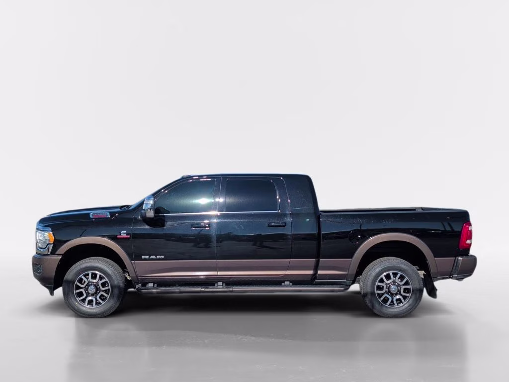 2024 Diamond Black Crystal Pearlcoat Ram 3500 Limited Longhorn 4X4 Truck