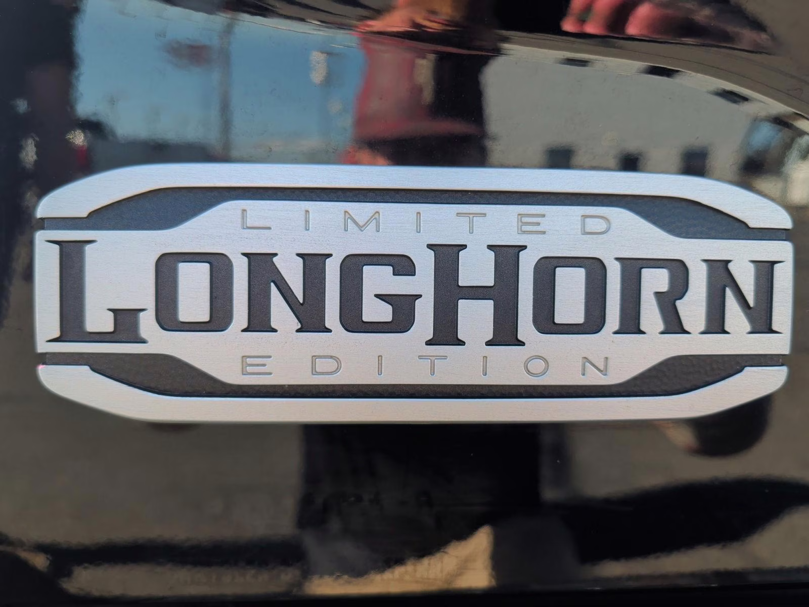 2024 Diamond Black Crystal Pearlcoat Ram 3500 Longhorn 4X4 Truck