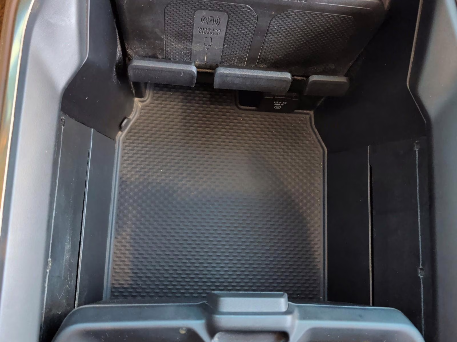 2024 Diamond Black Crystal Pearlcoat Ram 3500 Longhorn 4X4 Truck