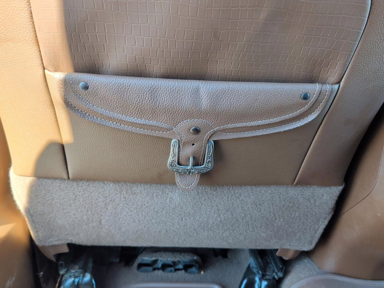 2024 Diamond Black Crystal Pearlcoat Ram 3500 Longhorn 4X4 Truck