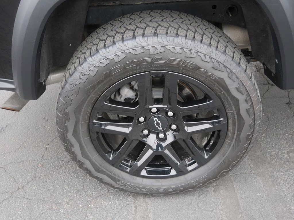 2023 Black Chevrolet Colorado Trail Boss 4X4 Truck