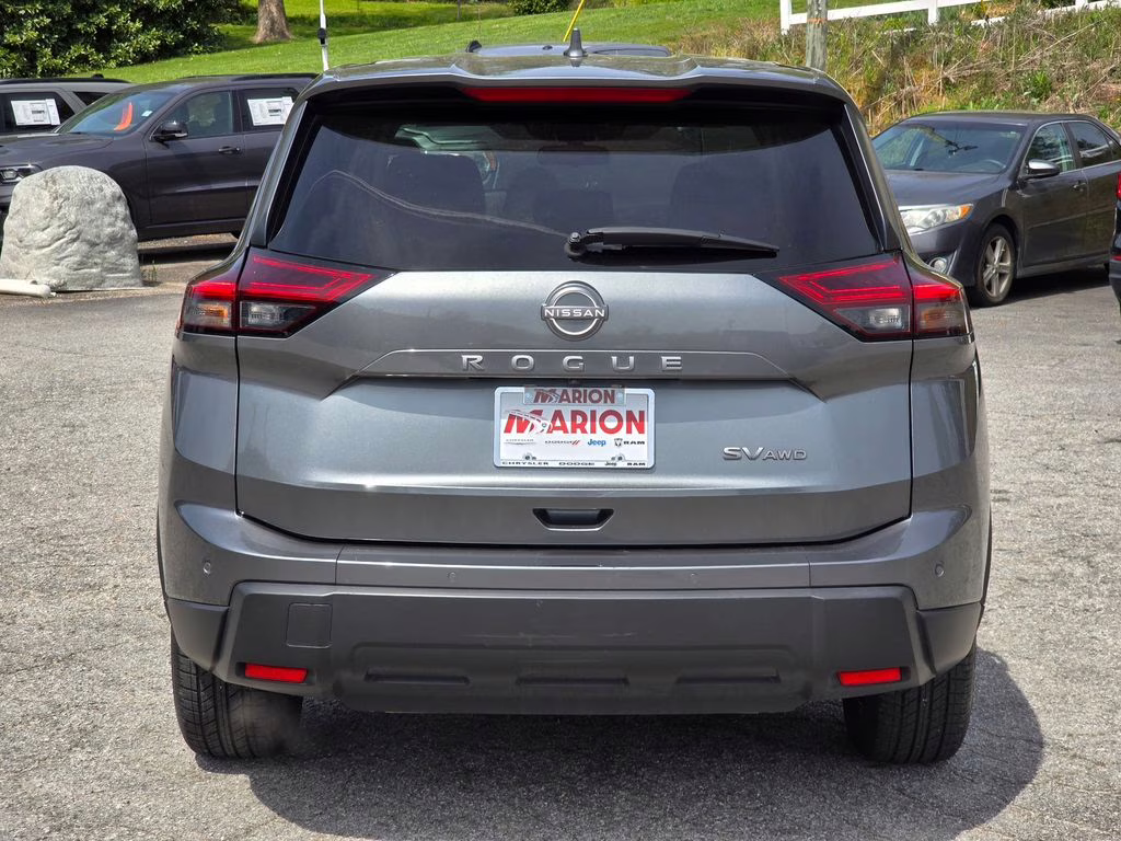 2024 Gun Metallic Nissan Rogue SV AWD SUV
