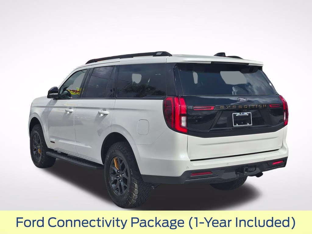 2026 Star White Metallic Tri-Coat Ford Expedition Tremor 4X4 SUV