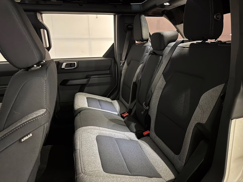 2026 Desert Sand Ford Bronco Big Bend 4X4 SUV