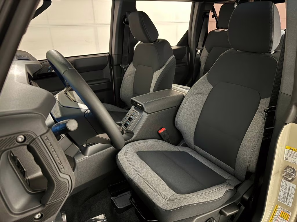 2026 Desert Sand Ford Bronco Big Bend 4X4 SUV