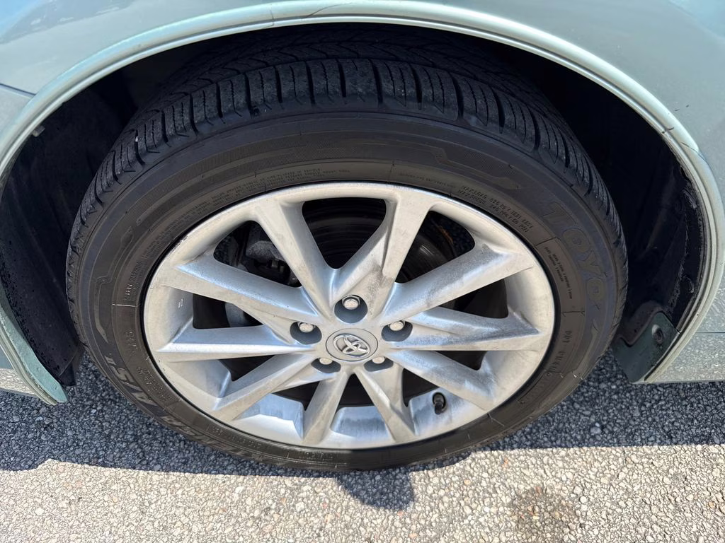 2013 Sea Glass Pearl Toyota Prius v Five FWD Crossover