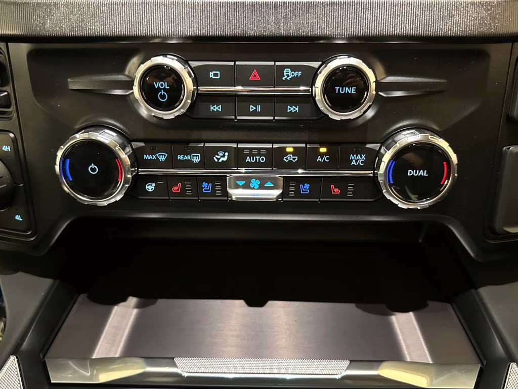 2026 Glacier Gray Metallic TriCoat Ford Super Duty F-350 SRW Platinum 4X4 Truck