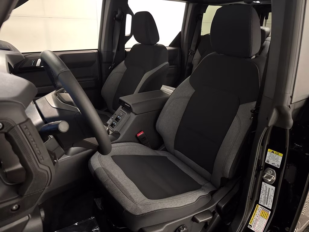 2026 Shadow Black Ford Bronco Big Bend 4X4 SUV