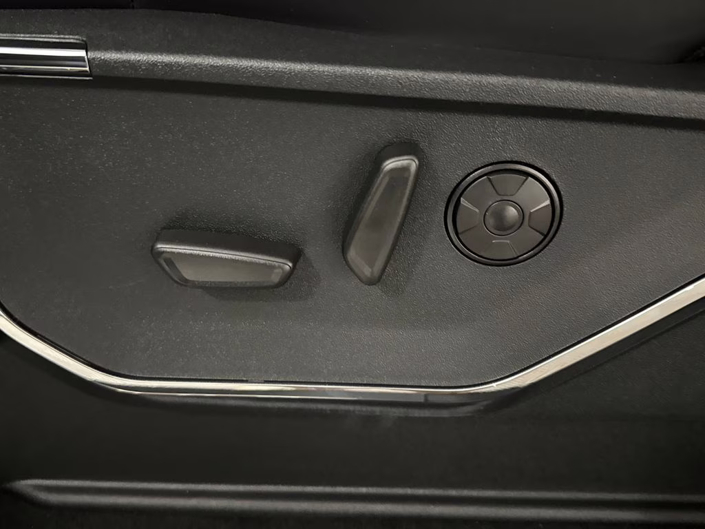 2026 Avalanche Ford Super Duty F-250 SRW Platinum 4X4 Truck