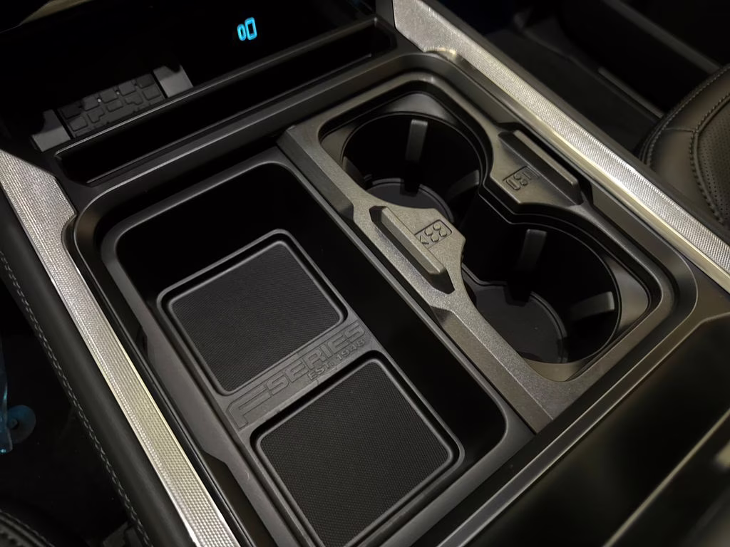 2026 Avalanche Ford Super Duty F-250 SRW Platinum 4X4 Truck