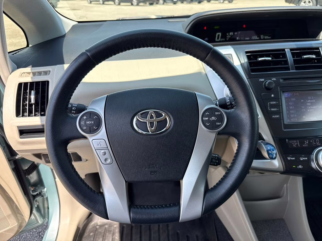 2013 Sea Glass Pearl Toyota Prius v Five FWD Crossover