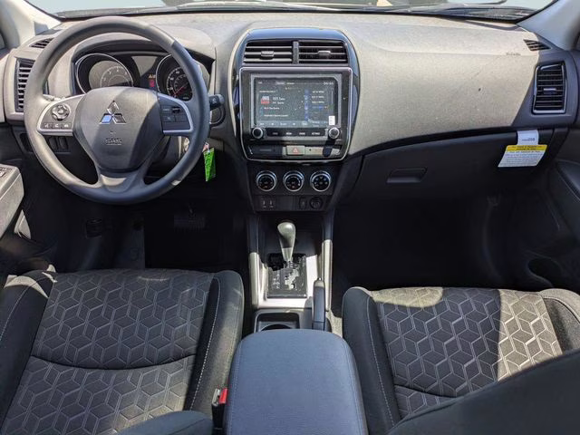 2026 Labrador Black Pearl Mitsubishi Outlander Sport 2.0 ES 4X4 SUV