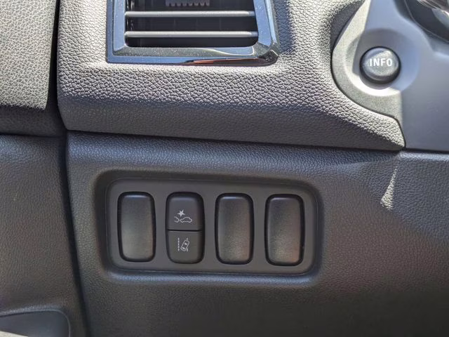 2026 Labrador Black Pearl Mitsubishi Outlander Sport 2.0 ES 4X4 SUV