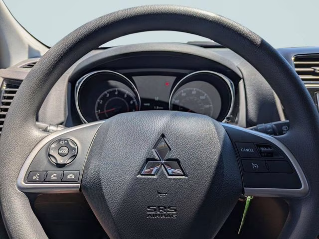 2026 Labrador Black Pearl Mitsubishi Outlander Sport 2.0 ES 4X4 SUV