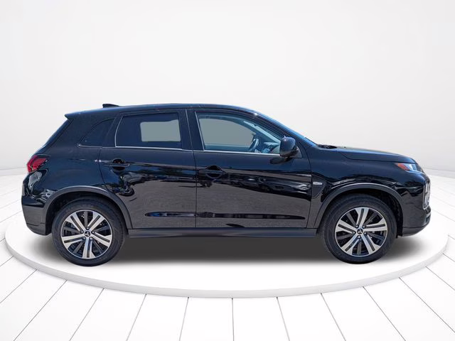 2026 Labrador Black Pearl Mitsubishi Outlander Sport 2.0 ES 4X4 SUV