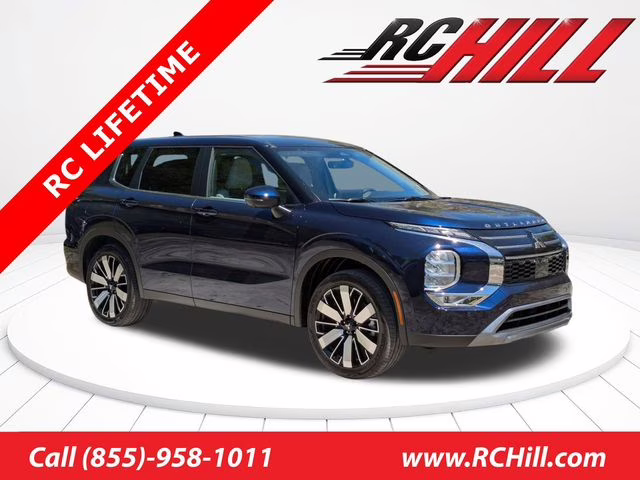 2026 Cosmic Blue Metallic Mitsubishi Outlander SE FWD SUV