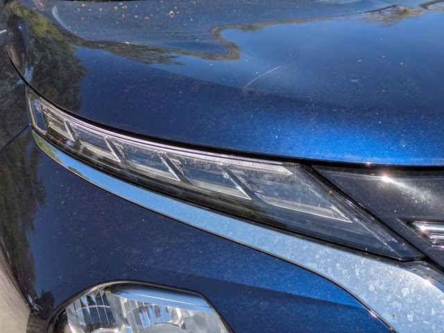 2026 Cosmic Blue Metallic Mitsubishi Outlander SE FWD SUV