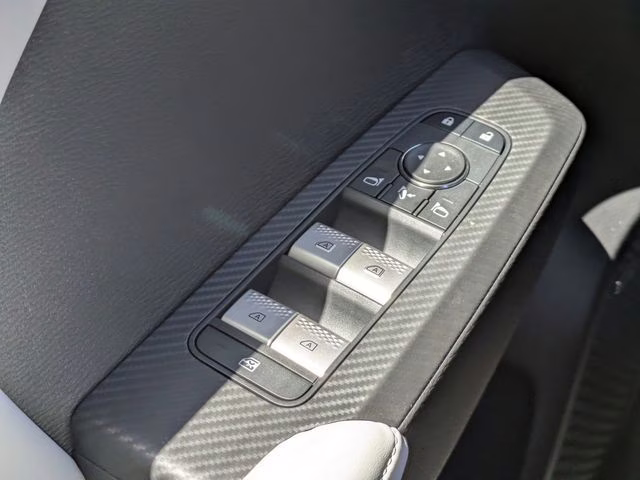 2026 Cosmic Blue Metallic Mitsubishi Outlander SE FWD SUV