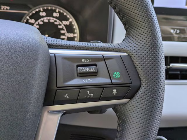 2026 Cosmic Blue Metallic Mitsubishi Outlander SE FWD SUV