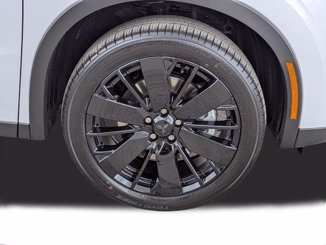 2026 White Diamond Mitsubishi Outlander SE FWD SUV