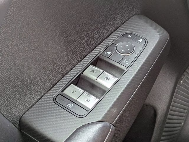 2026 White Diamond Mitsubishi Outlander SE FWD SUV