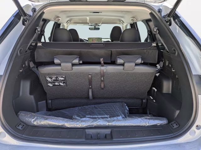 2026 White Diamond Mitsubishi Outlander SE FWD SUV