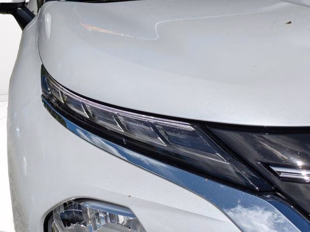 2026 E85/33j Mitsubishi Outlander SE FWD SUV