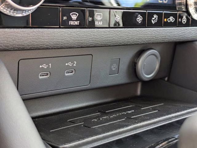 2026 E85/33j Mitsubishi Outlander SE FWD SUV