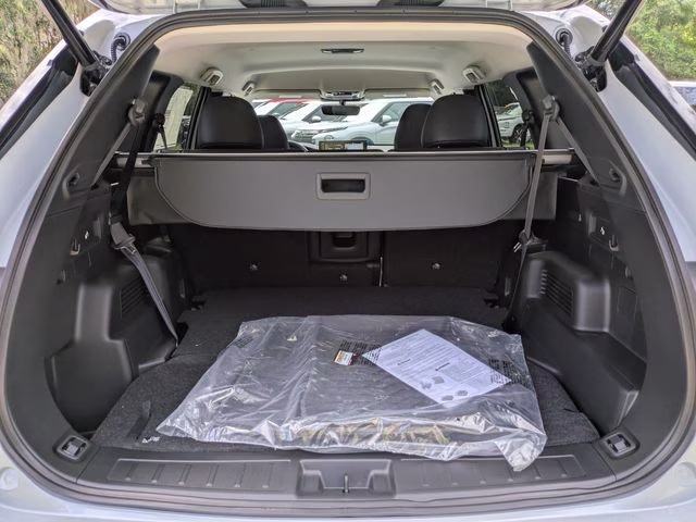 2026 White Diamond Mitsubishi Outlander SE FWD SUV