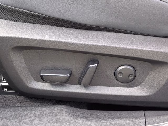 2026 White Diamond Mitsubishi Outlander SE FWD SUV