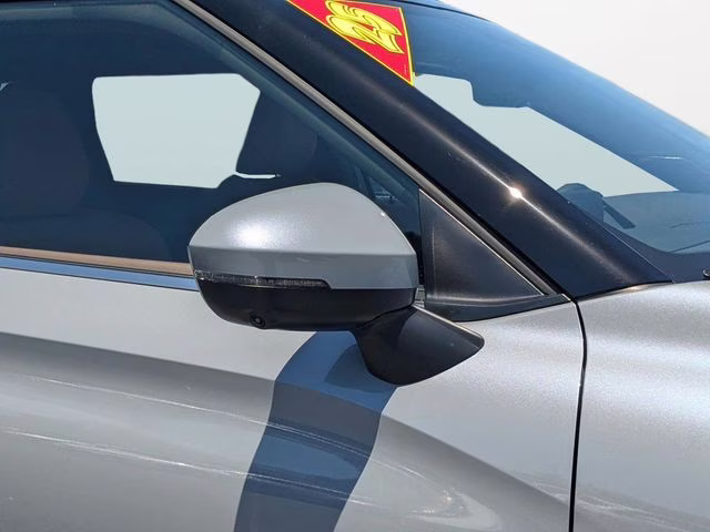 2025 Moonstone Gray Metallic/Black Roof Mitsubishi Outlander SEL FWD SUV