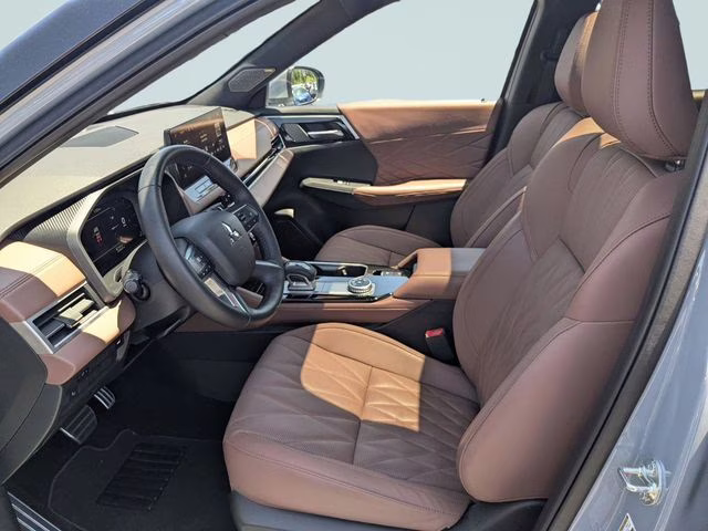 2025 Moonstone Gray Metallic/Black Roof Mitsubishi Outlander SEL FWD SUV