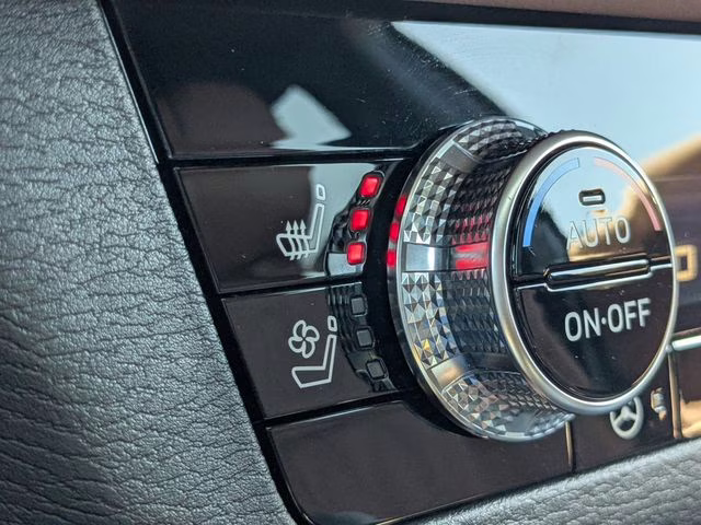 2025 Moonstone Gray Metallic/Black Roof Mitsubishi Outlander SEL FWD SUV