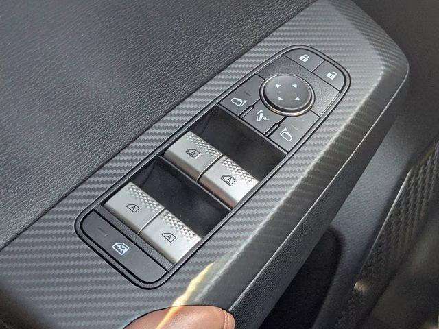 2025 Moonstone Gray Metallic/Black Roof Mitsubishi Outlander SEL FWD SUV