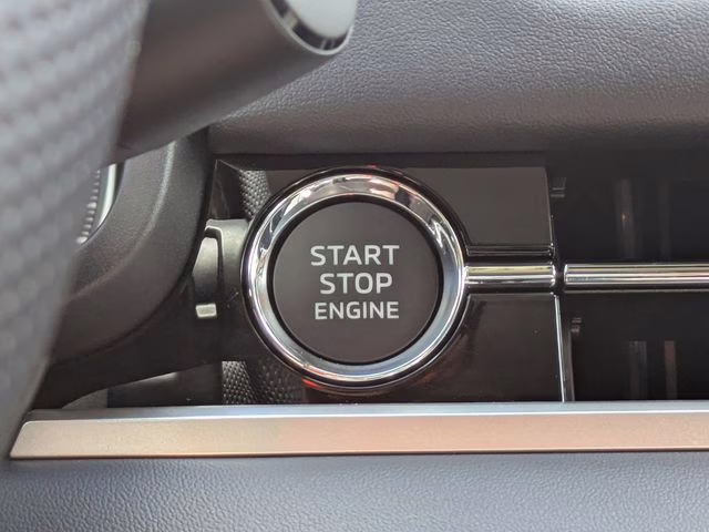 2026 E85/33j Mitsubishi Outlander SE FWD SUV