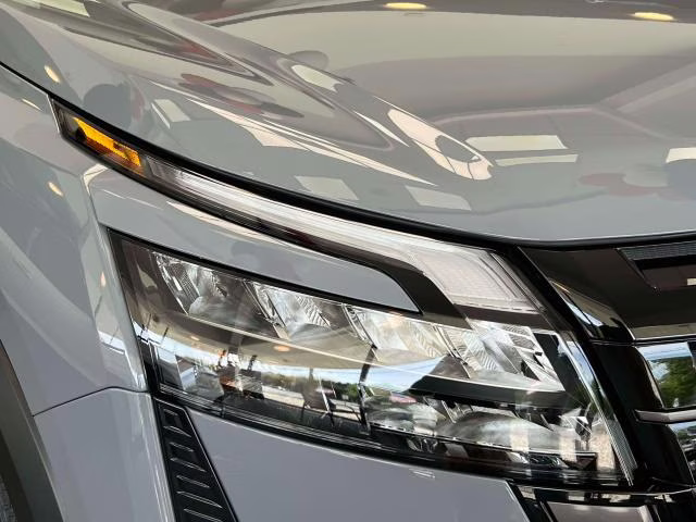 2026 Gray Nissan Pathfinder Platinum 4X4 SUV