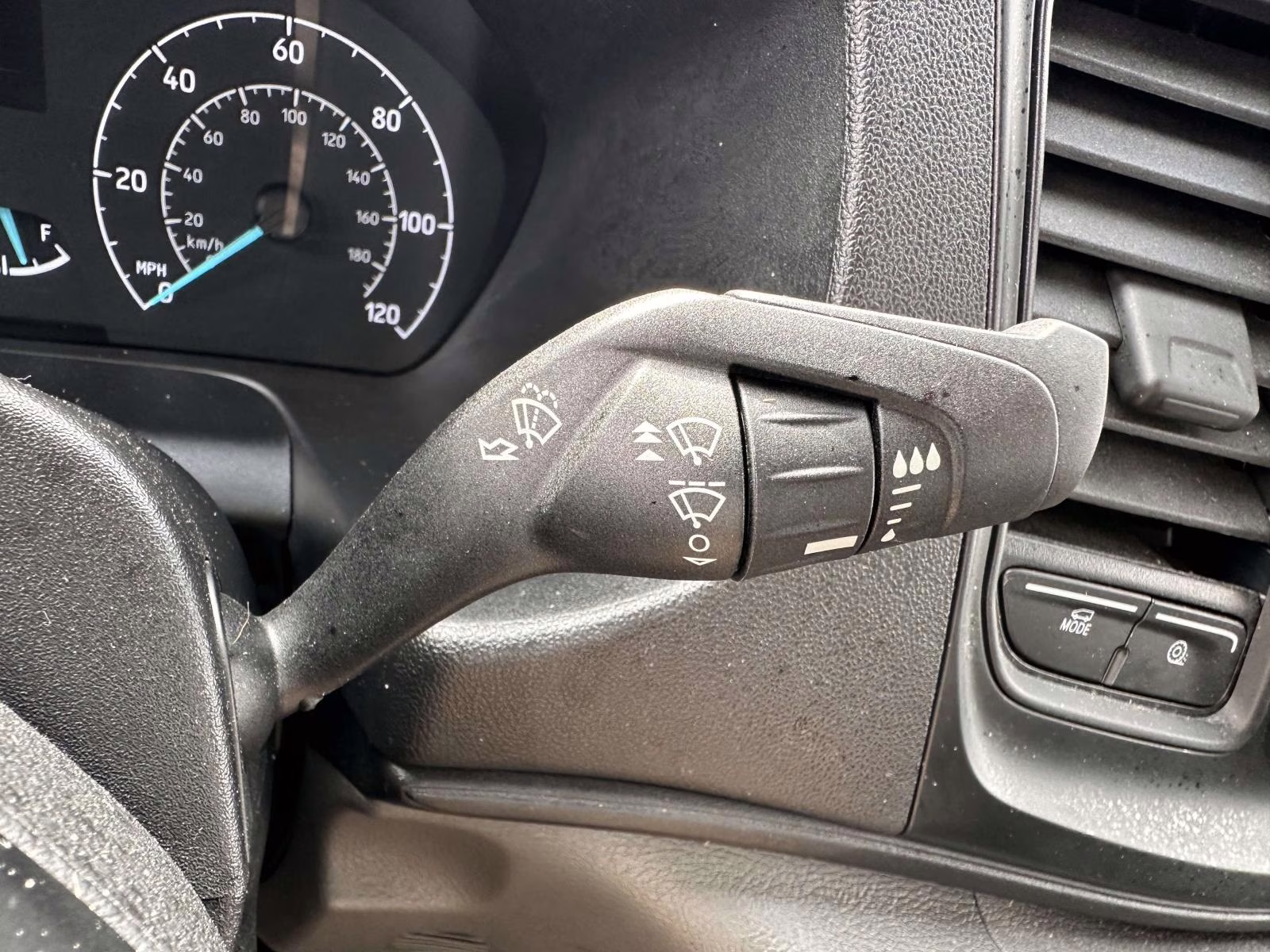 2024 Oxford White Ford Transit Cargo Van T-250 130 Low Rf 9070 GVWR RWD RWD Van