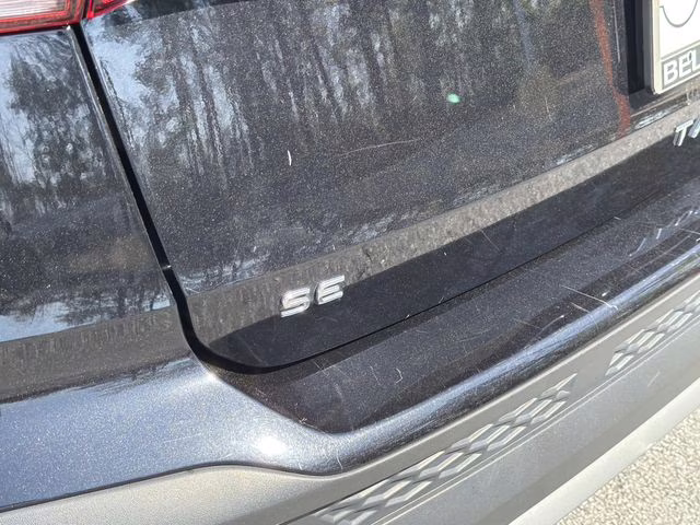 2022 Black Volkswagen Taos 1.5T SE FWD SUV