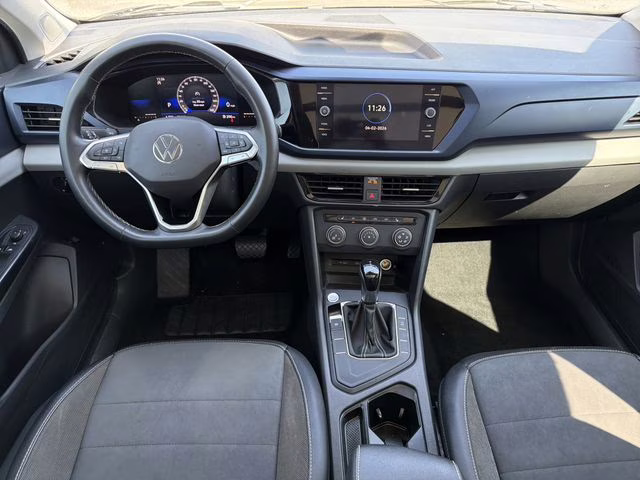 2022 Black Volkswagen Taos 1.5T SE FWD SUV