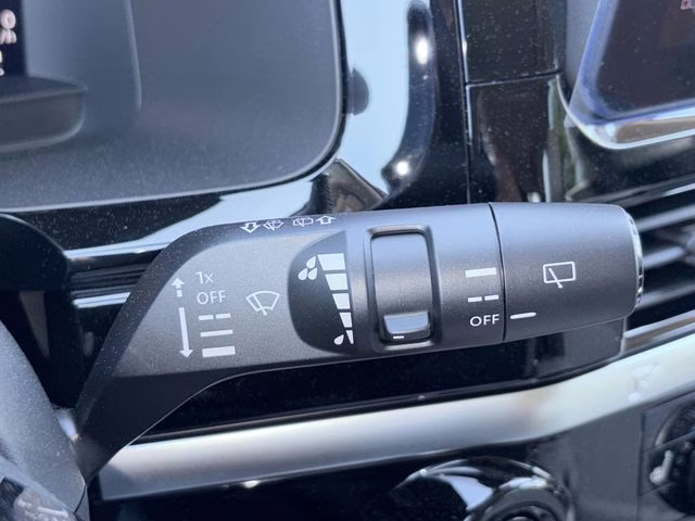 2026 Gun Metallic Nissan Pathfinder SL 4X4 SUV