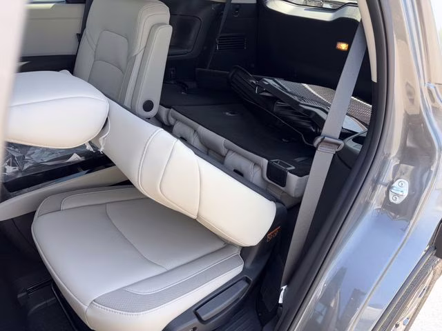 2026 Gun Metallic Nissan Pathfinder SL 4X4 SUV