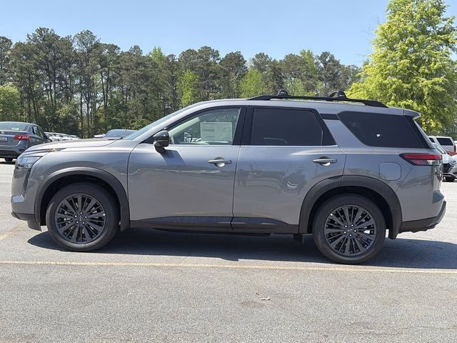 2026 Gun Metallic Nissan Pathfinder SL 4X4 SUV